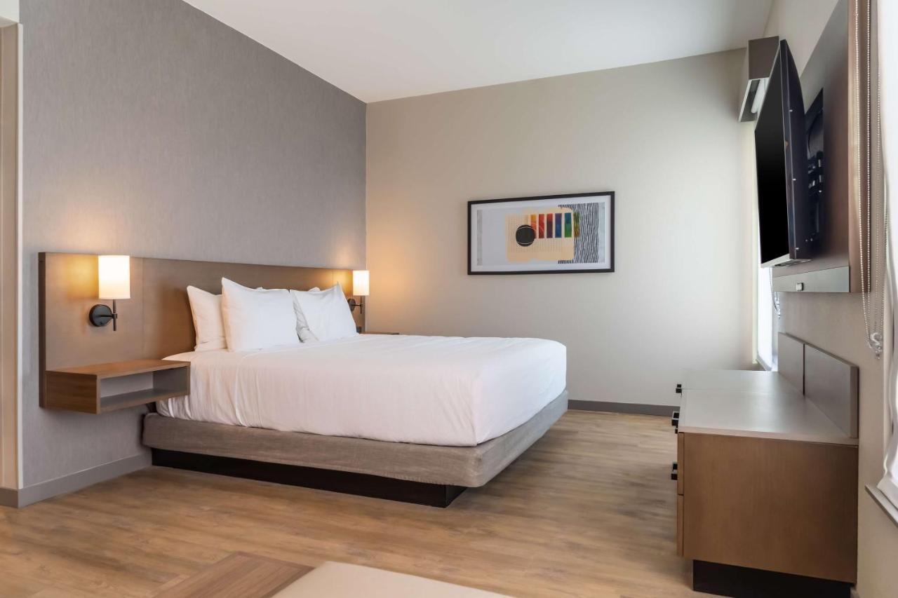 Hyatt Place Gainesville Downtown Bagian luar foto