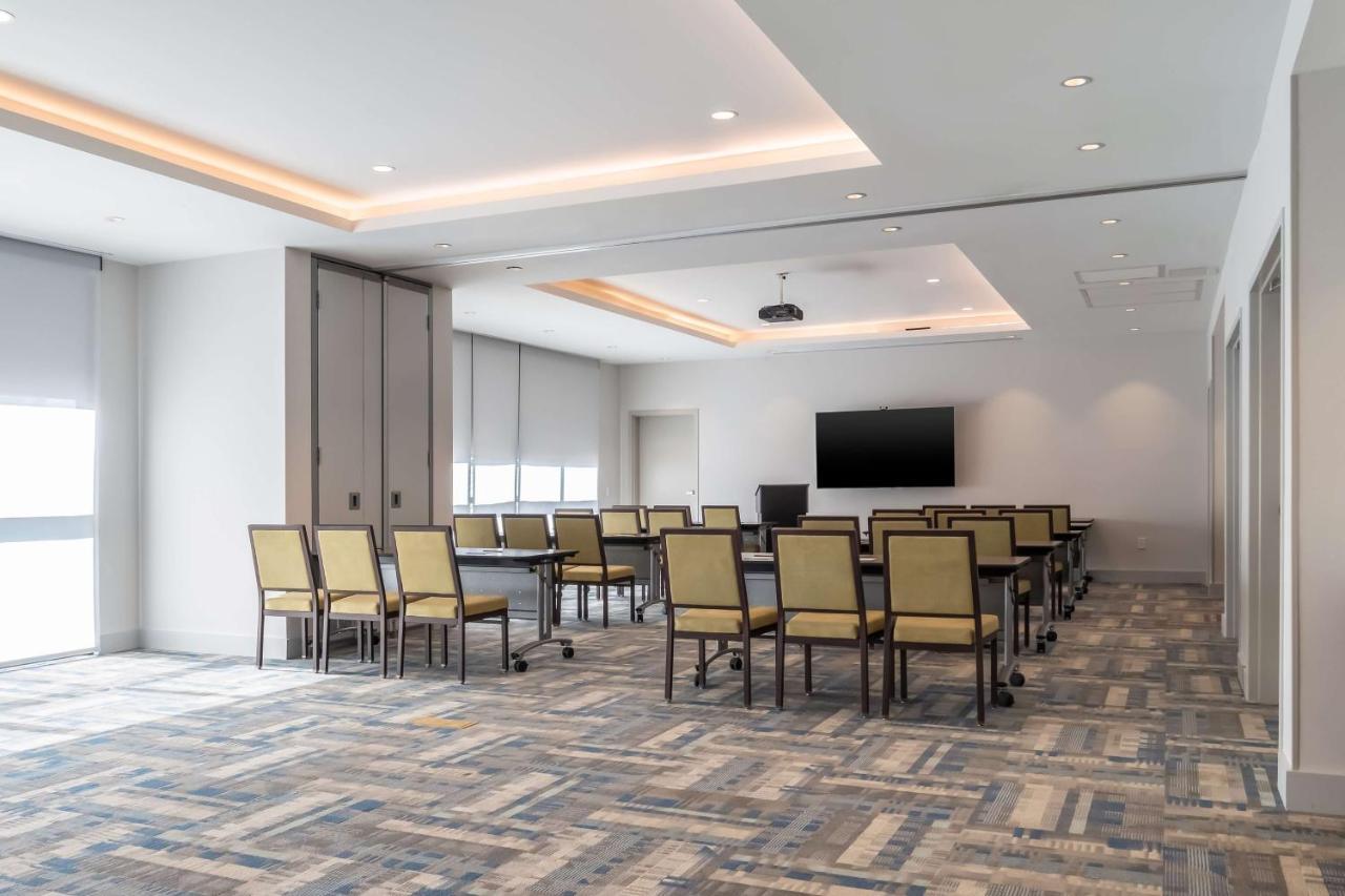 Hyatt Place Gainesville Downtown Bagian luar foto