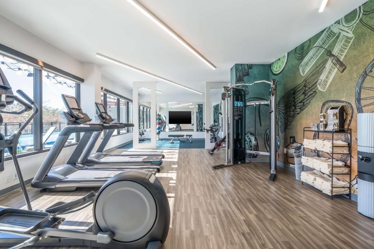 Hyatt Place Gainesville Downtown Bagian luar foto