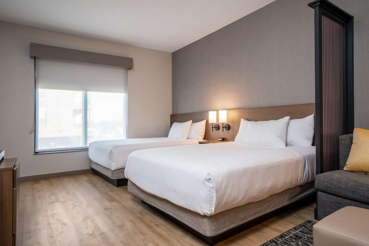 Hyatt Place Gainesville Downtown Bagian luar foto