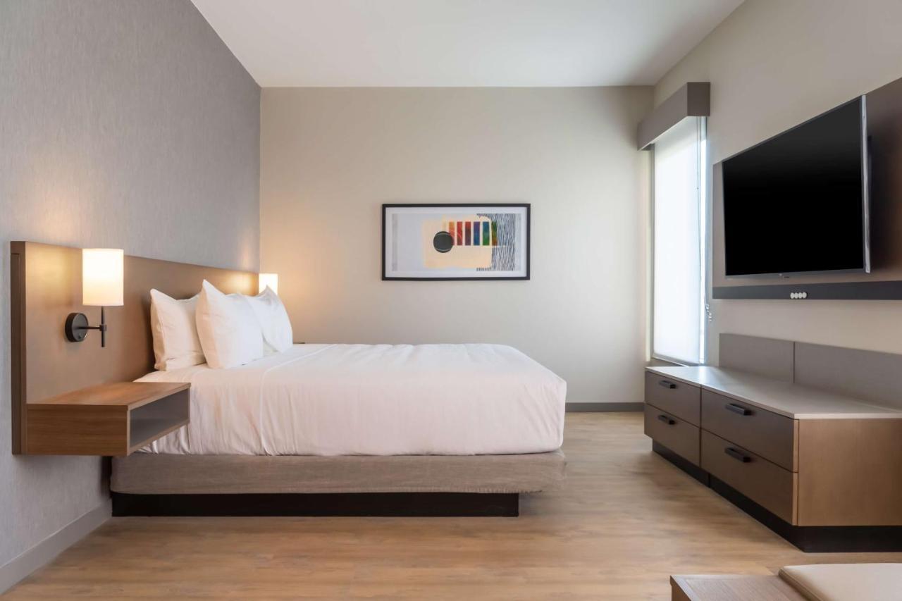 Hyatt Place Gainesville Downtown Bagian luar foto